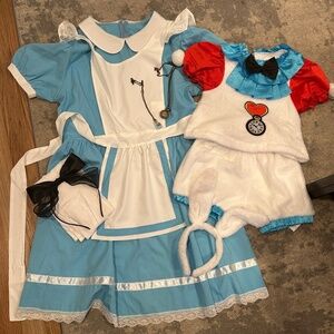 Adorable mommy & me costume 2T / 3T white rabbit Alice in wonderland M family